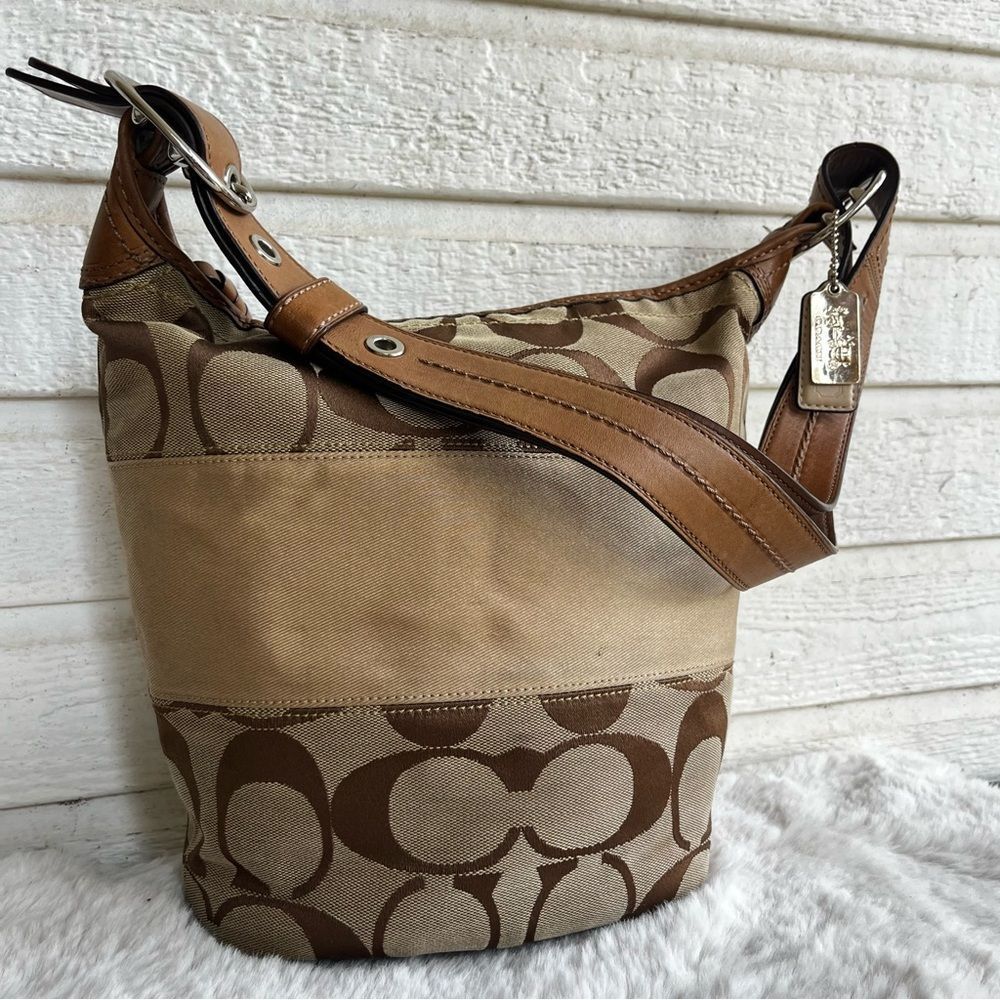 COACH Khaki Signature Stripe Bleecker Bucket Bag Shoulder Bag Crossbody 13362 - Picture 4 of 9